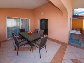 Apartments Anita-Luxury Three Bedroom Apartment with Terrace